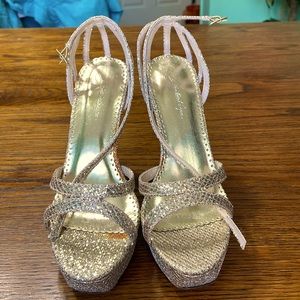 Jonathan Kayne glitter gold dress heels.